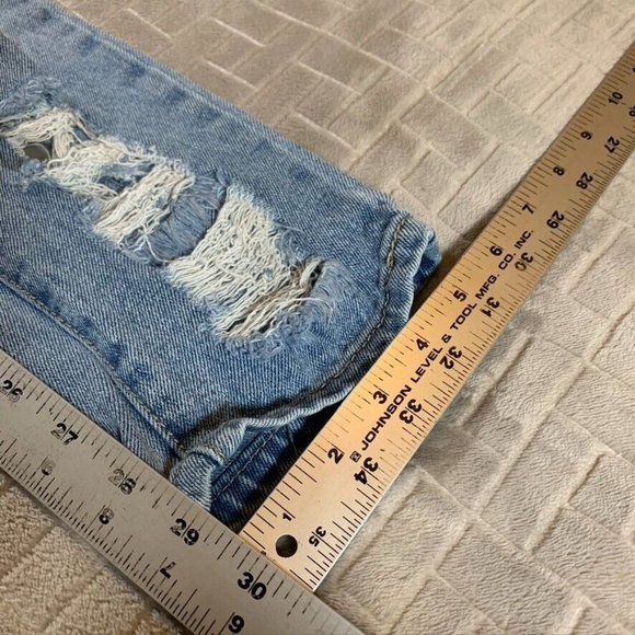 Adika Womens 26 Denim Jeans Blue Extreme Distressed Fray Light Wash Mid Rise - Picture 8 of 12